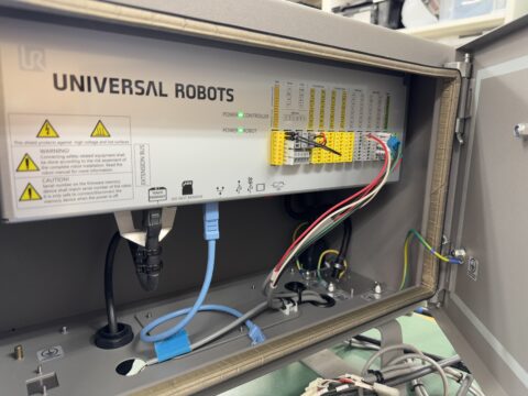 【中古ロボット】ユニバーサルロボット/UR-3e /2020年式の写真04 【中古ロボット】ユニバーサルロボット/UR-3e /2020年式の写真04